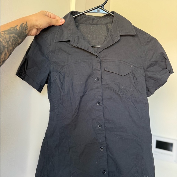 Arc'teryx Women's Black Button Down Shirt - Picture 1 of 8